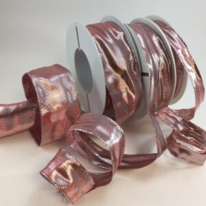 Wire edge Lurex ribbon