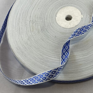 Woven 10mm ribbon with central design
