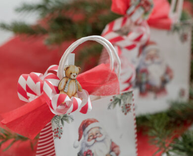 Christmas 10mm curling ribbon